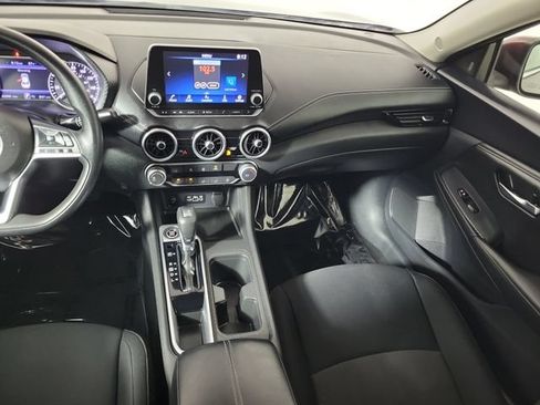 Used 2024 Nissan Sentra SV FWD image 17