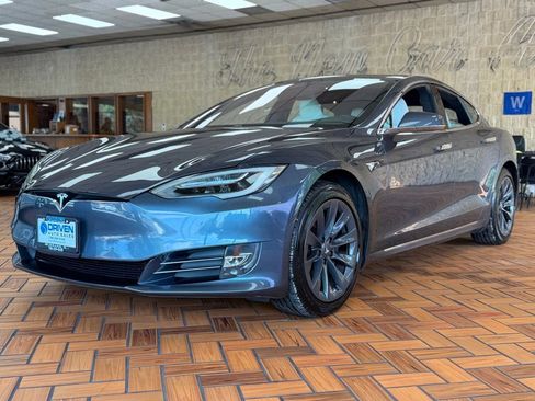 Used 2020 Tesla Model S Long Range Plus AWD/4WD image 5