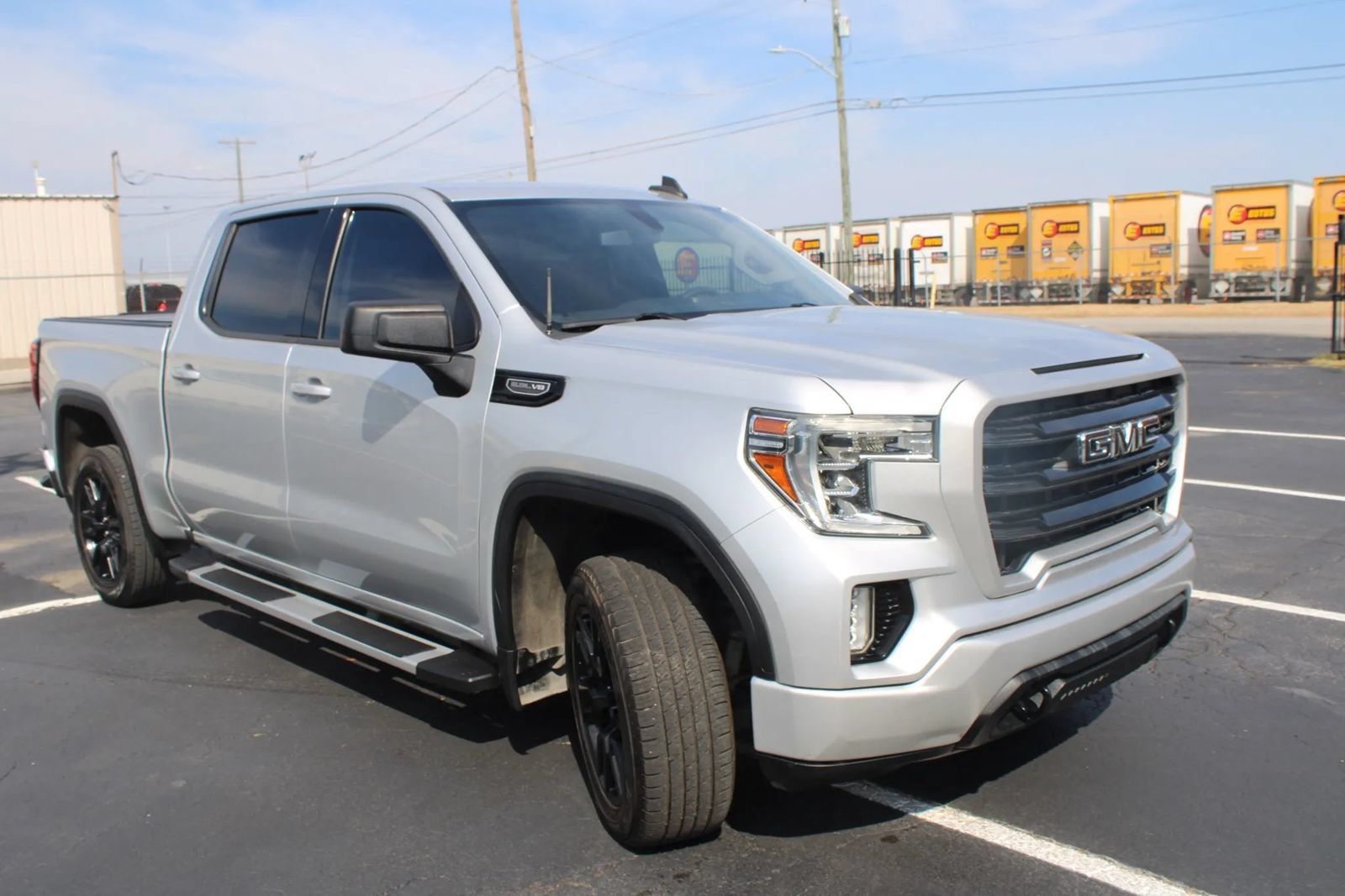 Used 2020 GMC Sierra 1500 Elevation w/ Elevation Value Package RWD image 3