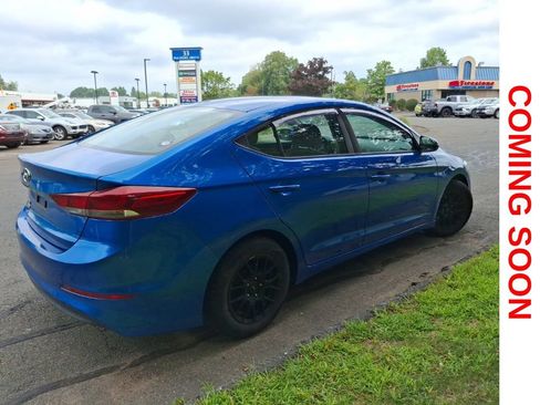 Used 2018 Hyundai Elantra SE FWD image 5