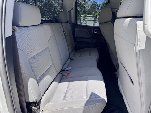Used 2018 Chevrolet Silverado 1500 LT AWD/4WD image 17