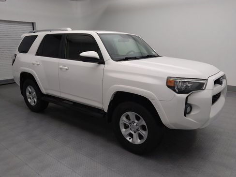 Used 2018 Toyota 4Runner SR5 image 11