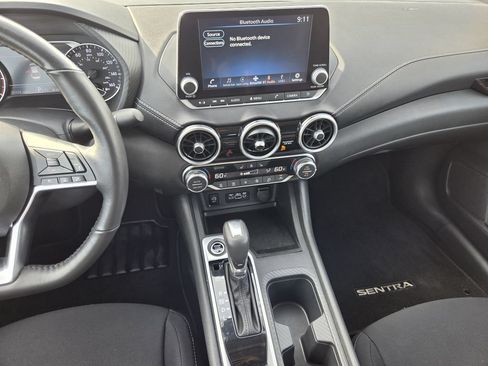 Used 2025 Nissan Sentra SV w/ All-Weather Package FWD image 16