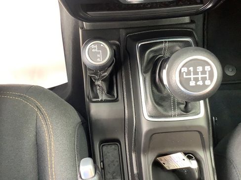 Certified 2024 Jeep Wrangler Sport S image 13