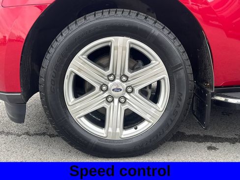 Used 2020 Ford Expedition XLT w/ Equipment Group 202A AWD/4WD image 18