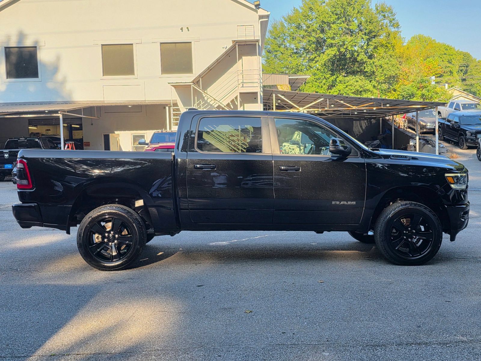 Used 2023 RAM 1500 Big Horn AWD/4WD image 8