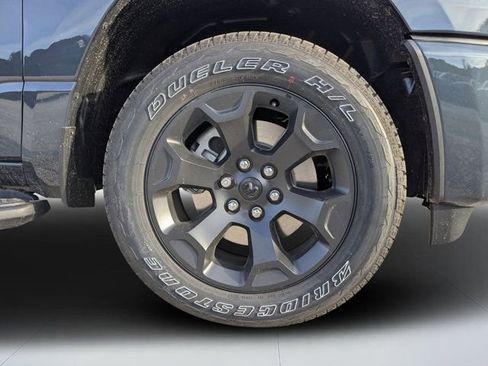 New 2026 RAM 1500 Express AWD/4WD image 10