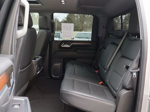 Used 2025 GMC Sierra 3500 Denali w/ Denali Reserve Package image 13