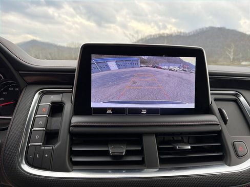 Used 2021 Chevrolet Tahoe RST AWD/4WD image 26