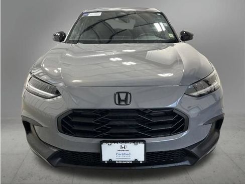 Used 2025 Honda HR-V Sport image 10