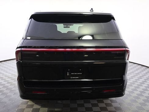New 2026 Lincoln Navigator L Black Label AWD/4WD image 5