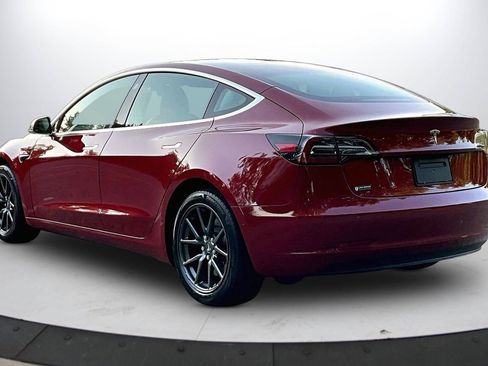 Used 2019 Tesla Model 3 Standard Range Plus RWD image 7
