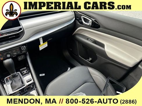 New 2026 Jeep Compass Limited w/ Sun, Sound & Navigation Group AWD/4WD image 21