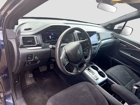 Used 2022 Honda Pilot Sport image 9
