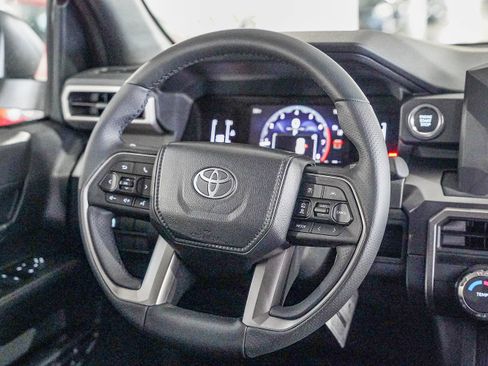 New 2026 Toyota 4Runner SR5 image 18