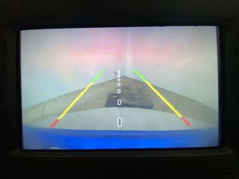 Used 2019 Jeep Compass Latitude FWD image 17
