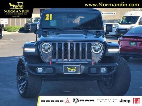 Used 2021 Jeep Wrangler Unlimited Rubicon w/ Xtreme Recon 35" Tire Package AWD/4WD image 2