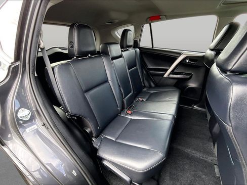 Used 2017 Toyota RAV4 Platinum w/ All Weather Liner Package FWD image 10