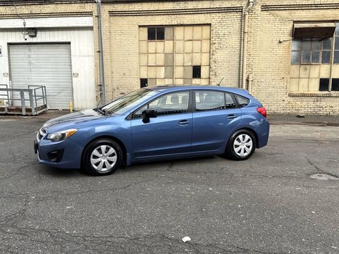 Used 2014 Subaru Impreza 2.0i AWD/4WD image 7