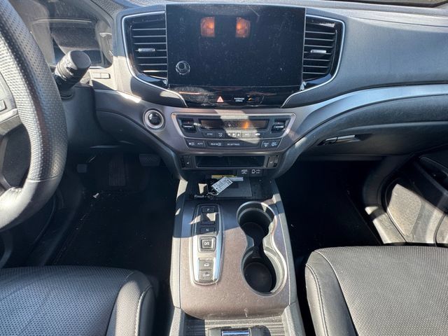 Used 2023 Honda Passport EX-L image 11