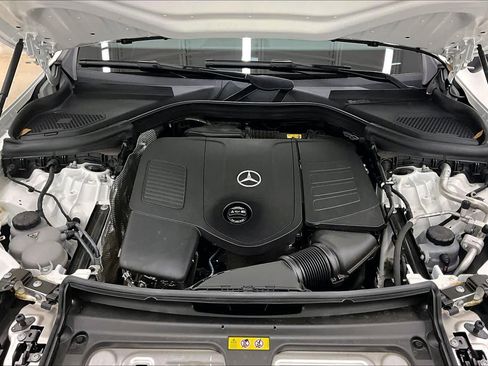 Used 2023 Mercedes-Benz GLC 300 4MATIC image 31