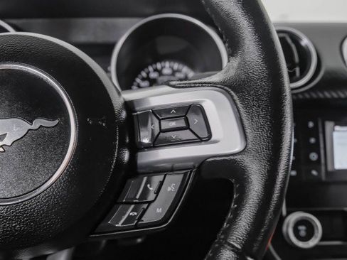 Used 2021 Ford Mustang Coupe image 14