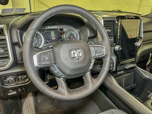 New 2026 RAM 1500 4x4 Crew Cab image 20