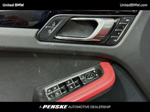 Used 2020 Porsche Macan S AWD/4WD image 3