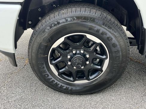 Used 2025 RAM 2500 Laramie image 38