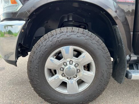 Used 2016 RAM 3500 Laramie Longhorn AWD/4WD image 22