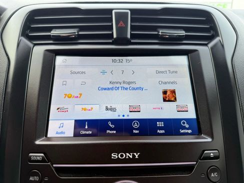 Used 2020 Ford Fusion Energi Titanium image 32