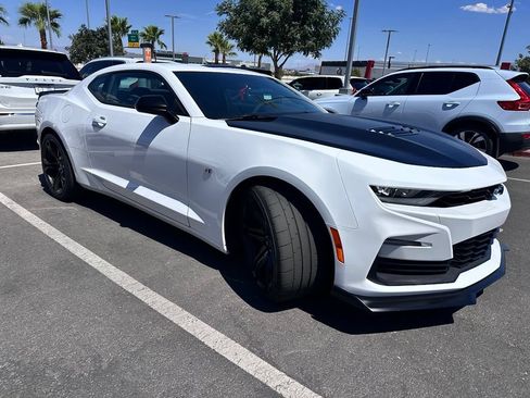 Used 2023 Chevrolet Camaro SS RWD image 1