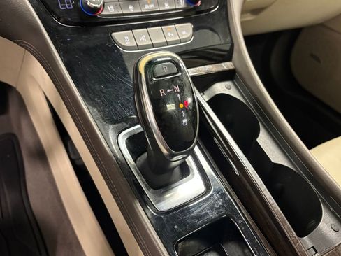 Certified 2019 Buick LaCrosse Premium w/ Driver Confidence Package II image 38