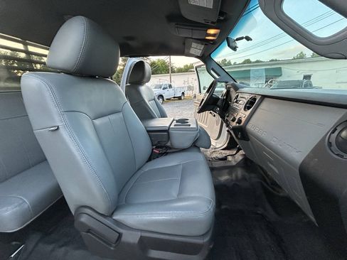 Used 2012 Ford F550 4x4 SuperCab Super Duty w/ XL Value Pkg image 24