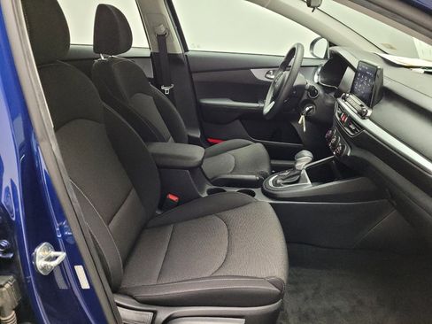 Used 2023 Kia Forte LXS w/ LXS Technology Package image 21