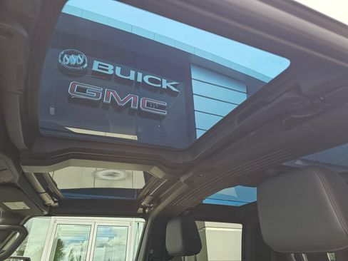 Used 2024 GMC Hummer EV 3X w/ Extreme Off-Road Package AWD/4WD image 27