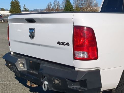 Used 2017 RAM 2500 SLT image 21