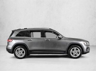 Used 2022 Mercedes-Benz GLB 250 4MATIC video 4