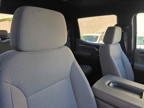 Certified 2026 Chevrolet Silverado 1500 LT RWD image 18