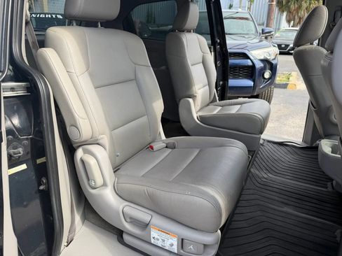 Used 2015 Honda Odyssey EX-L image 13