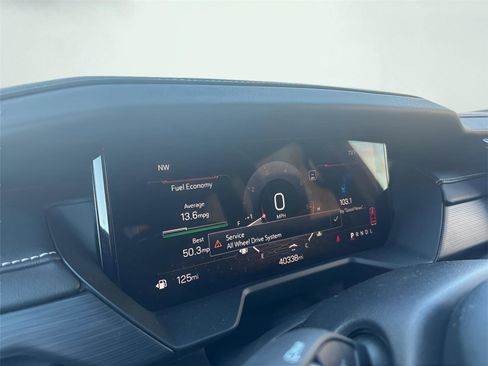 Certified 2024 GMC Acadia Elevation image 34