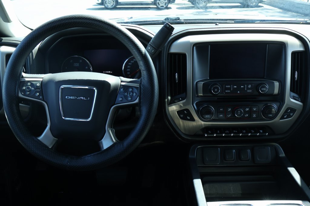 Used 2015 GMC Sierra 2500 Denali w/ Duramax Plus Package AWD/4WD image 8
