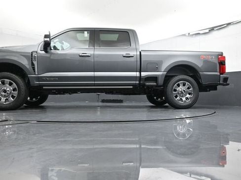 New 2026 Ford F250 Lariat w/ Lariat Ultimate Package image 32