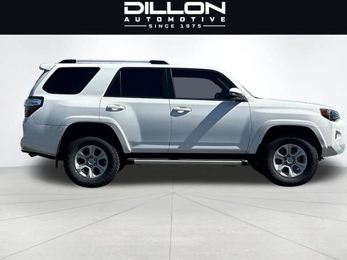 Used 2023 Toyota 4Runner SR5 Premium w/ Moonroof Package AWD/4WD image 3