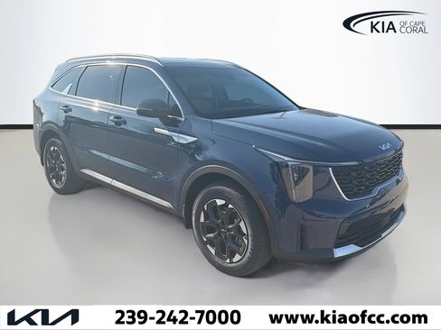 New 2026 Kia Sorento S image 7
