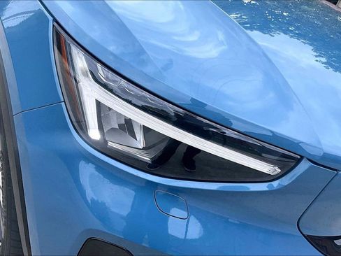 Used 2023 Volvo C40 Recharge Core w/ Climate Package AWD/4WD image 39