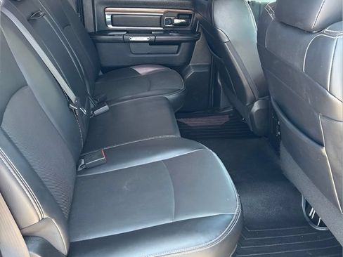 Used 2017 RAM 1500 Laramie w/ Convenience Group AWD/4WD image 17