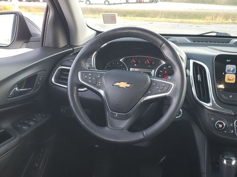 Used 2018 Chevrolet Equinox Premier image 25