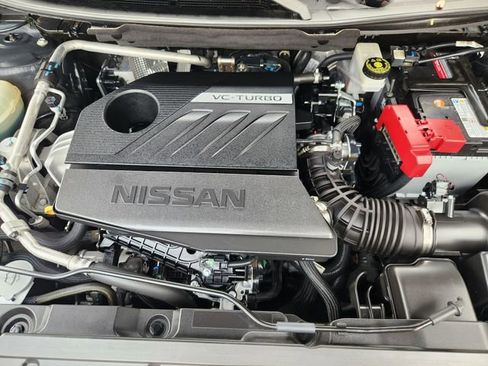 Used 2024 Nissan Rogue SV image 28