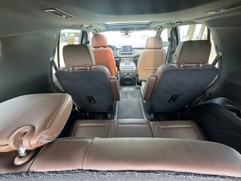 Used 2021 Chevrolet Tahoe High Country AWD/4WD image 30
